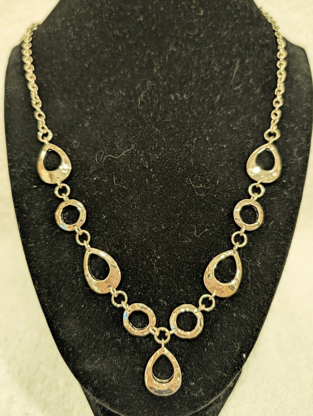 Youngevity Teardrop Expression Gold 18" Short Necklace BRAND NEW IN PKG
